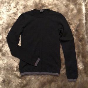 Theory wool sweater black with gray trim